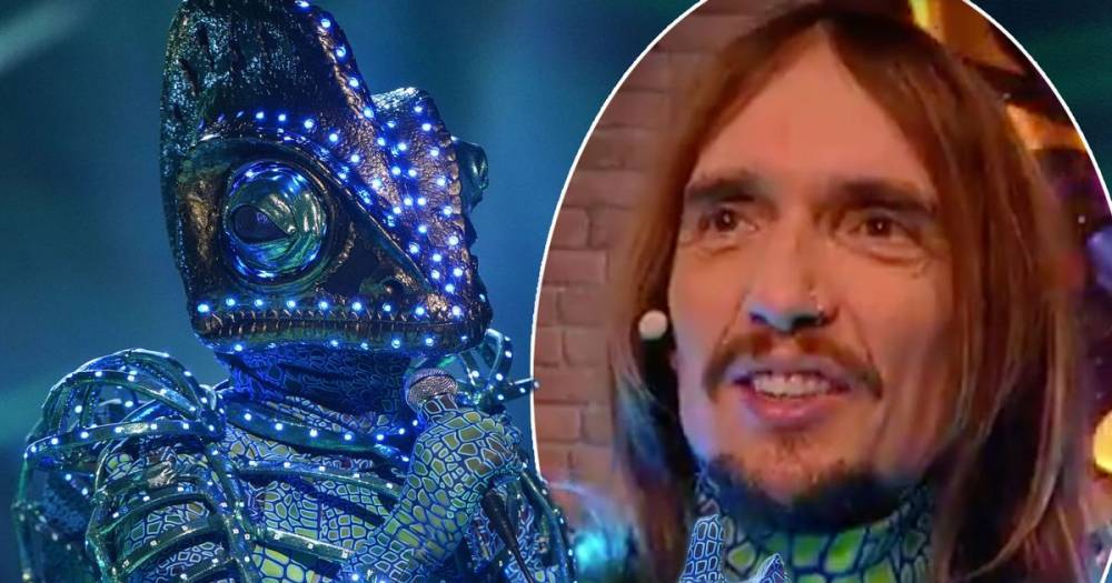 The Darkness frontman Justin Hawkins unveiled as Chameleon on The Masked Singer - www.ok.co.uk - Portugal