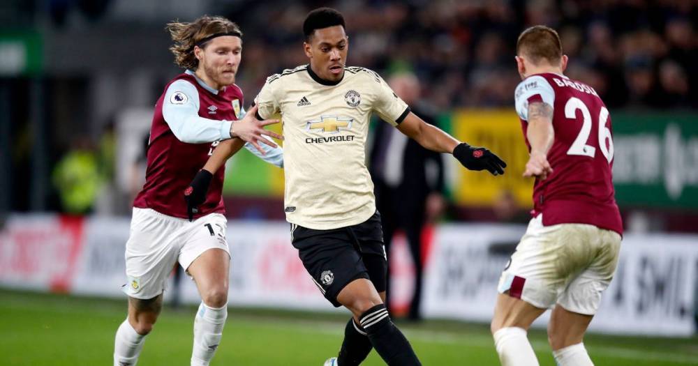 What TV channel is Manchester United vs Burnley on? Kick-off time and early team news - www.manchestereveningnews.co.uk - Manchester