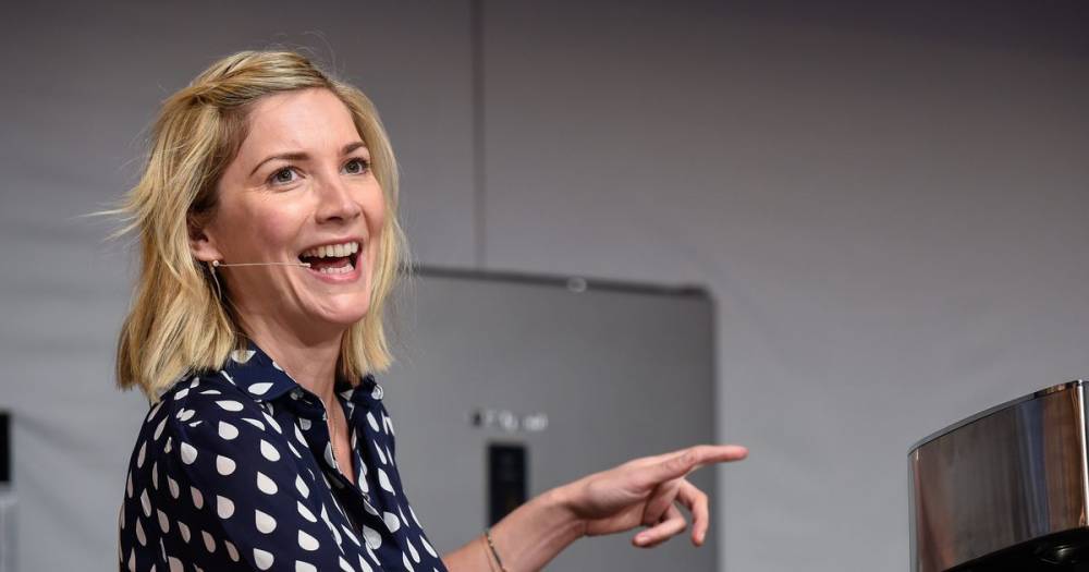 Lisa Faulkner on swerving veganism, getting used to married life and how she overcomes ‘blue days’ - www.ok.co.uk
