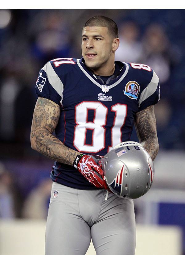 Aaron Hernandez: 5 Things To Know About The NFL Star Murderer In New Netflix Doc - hollywoodlife.com