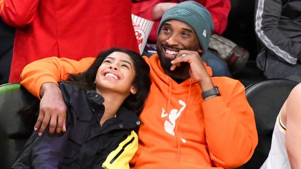 Kobe Bryant's Daughter Gianna, 13, Dies in Helicopter Crash With Her Father - www.etonline.com - California
