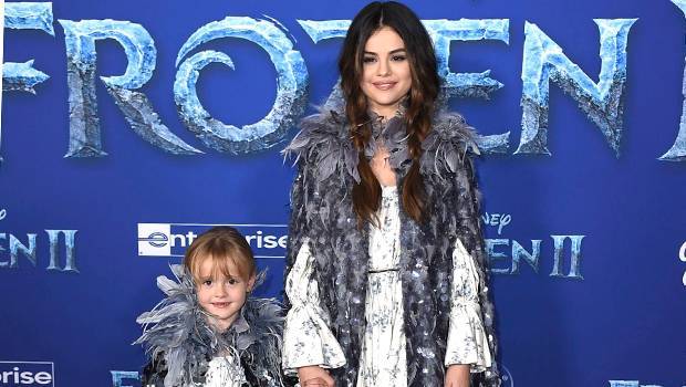 Selena Gomez Wraps Her Arms Around Adorable Sister Gracie, 6, ‘For Some Fun’ In The Snow - hollywoodlife.com - county Love