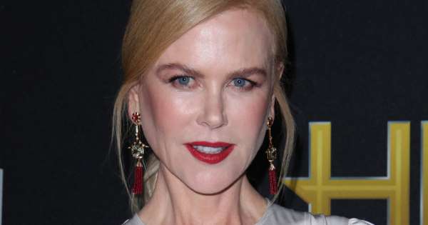 Nicole Kidman Cries on Red Carpet As Her Australian Home Is Lost in Bushfires - www.msn.com - Australia - Beverly Hills