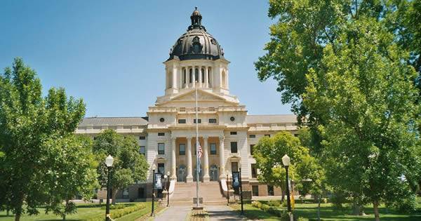 Advocates prepare for fight as anti-trans youth legislation advances in S.D. - www.losangelesblade.com - state South Dakota