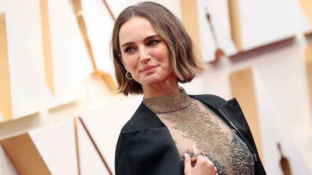 Natalie Portman’s Oscars Gown Features the Names of Snubbed Female Directors - variety.com