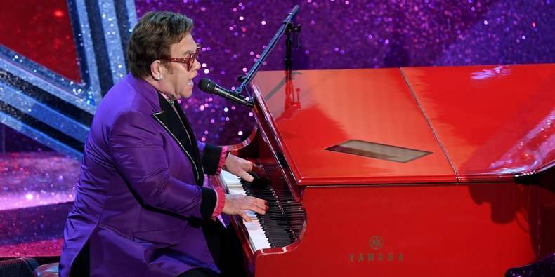 Oscars 2020: Watch Elton John Perform Rocketman’s “(I’m Gonna) Love Me Again” - pitchfork.com - county Love