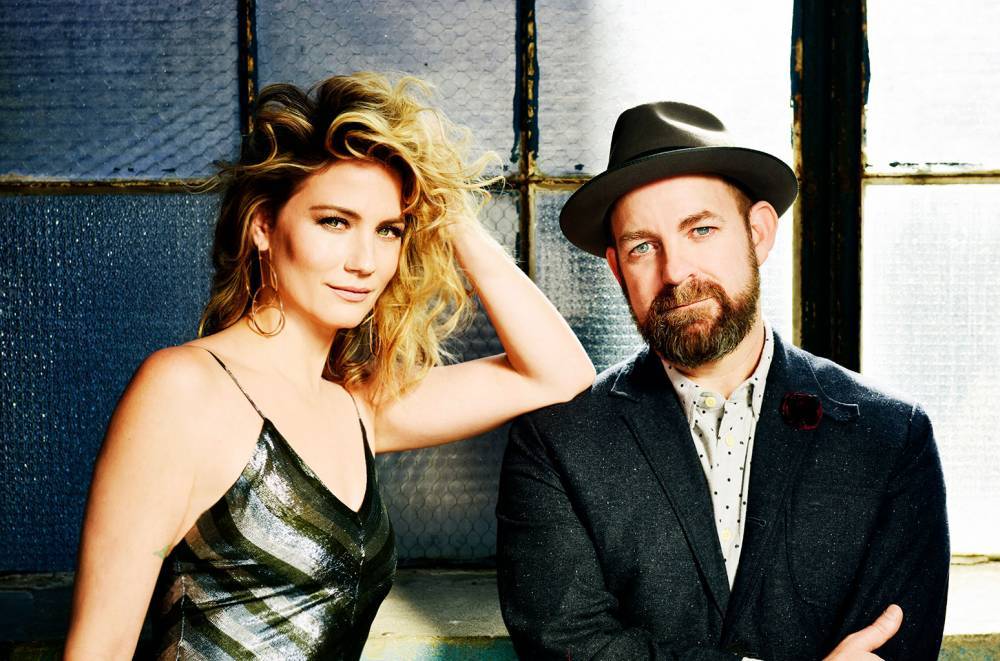 Sugarland Announces There Goes the Neighborhood Tour With Mary Chapin Carpenter and Tenille Townes - www.billboard.com - New York - Texas - California - Arizona - state New Mexico - Wisconsin - state Maine