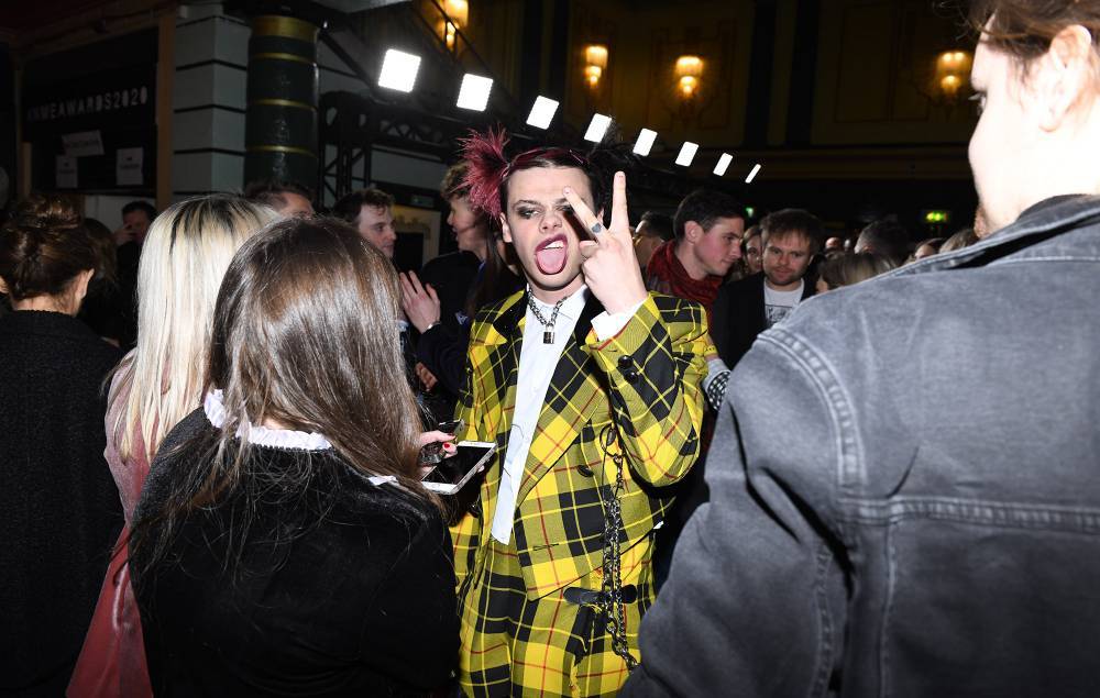 Watch Yungblud take over the Hawley Arms after winning Best Music Video at NME Awards 2020 - www.nme.com - London