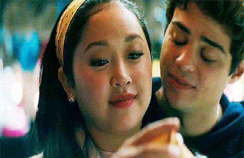 Peter and Lara Jean’s Most Swoon-Worthy Moments From ‘To All the Boys: P.S. I Still Love You’ in GIFs - www.usmagazine.com