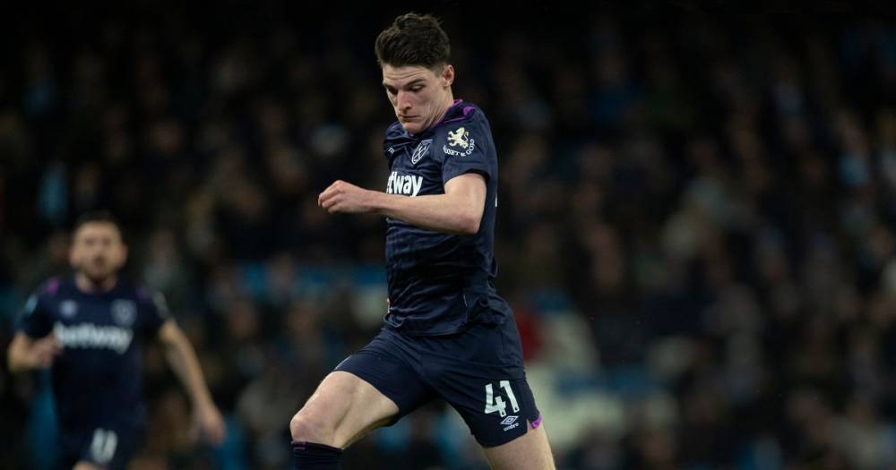 Manchester United handed Declan Rice transfer blow as David Moyes tips midfielder for West Ham captaincy - www.manchestereveningnews.co.uk - Manchester - county Iron
