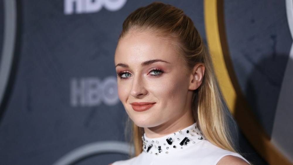 Sophie Turner's 24th Birthday Included Masks With Her Face On Them - www.mtv.com