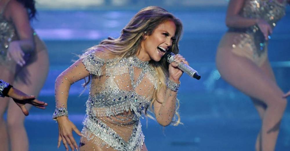 Watch Jennifer Lopez, Shakira, Bad Bunny, and J Balvin perform at the Super Bowl - www.thefader.com - USA - Miami