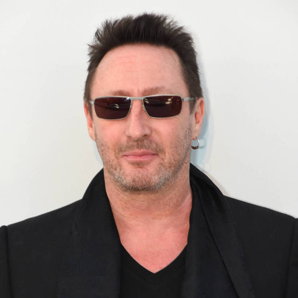 Julian Lennon rushed to hospital for emergency cancer operation - www.peoplemagazine.co.za - Britain