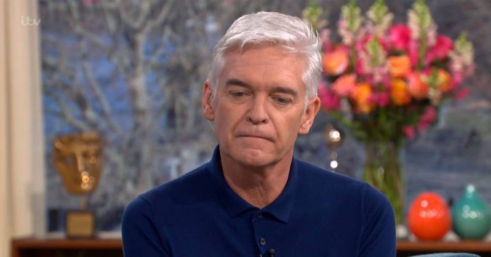 Phillip Schofield urges fans to 'be kind' as he speaks out after coming out as gay during emotional This Morning appearance - www.ok.co.uk