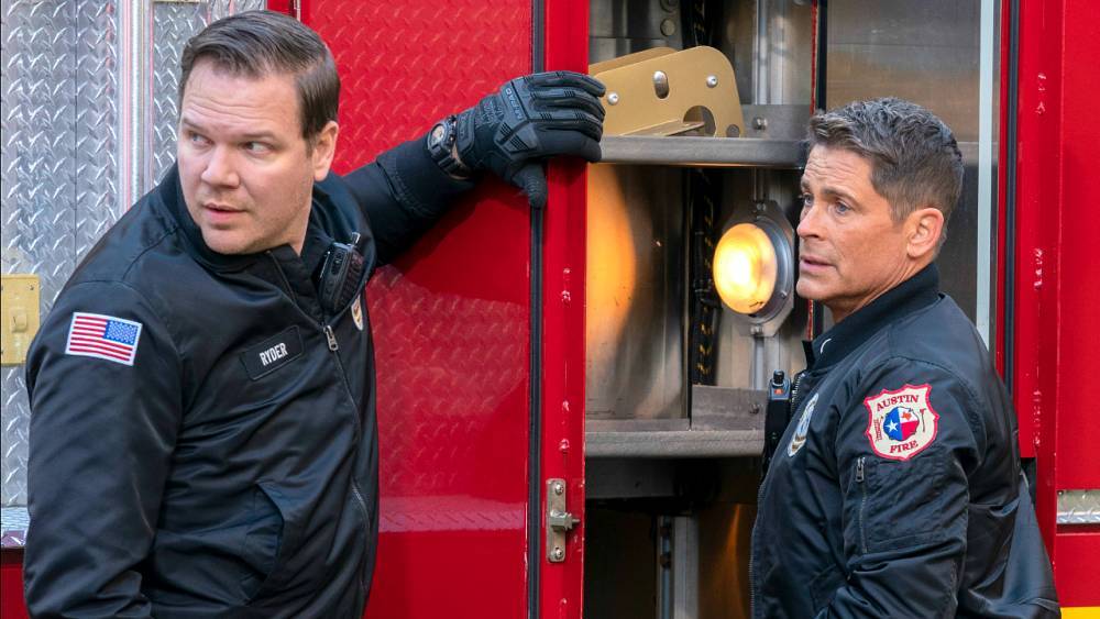 '9-1-1: Lone Star' Finale: Watch the 126 Go Up Against a Solar Storm... Seriously (Exclusive) - www.etonline.com - Texas