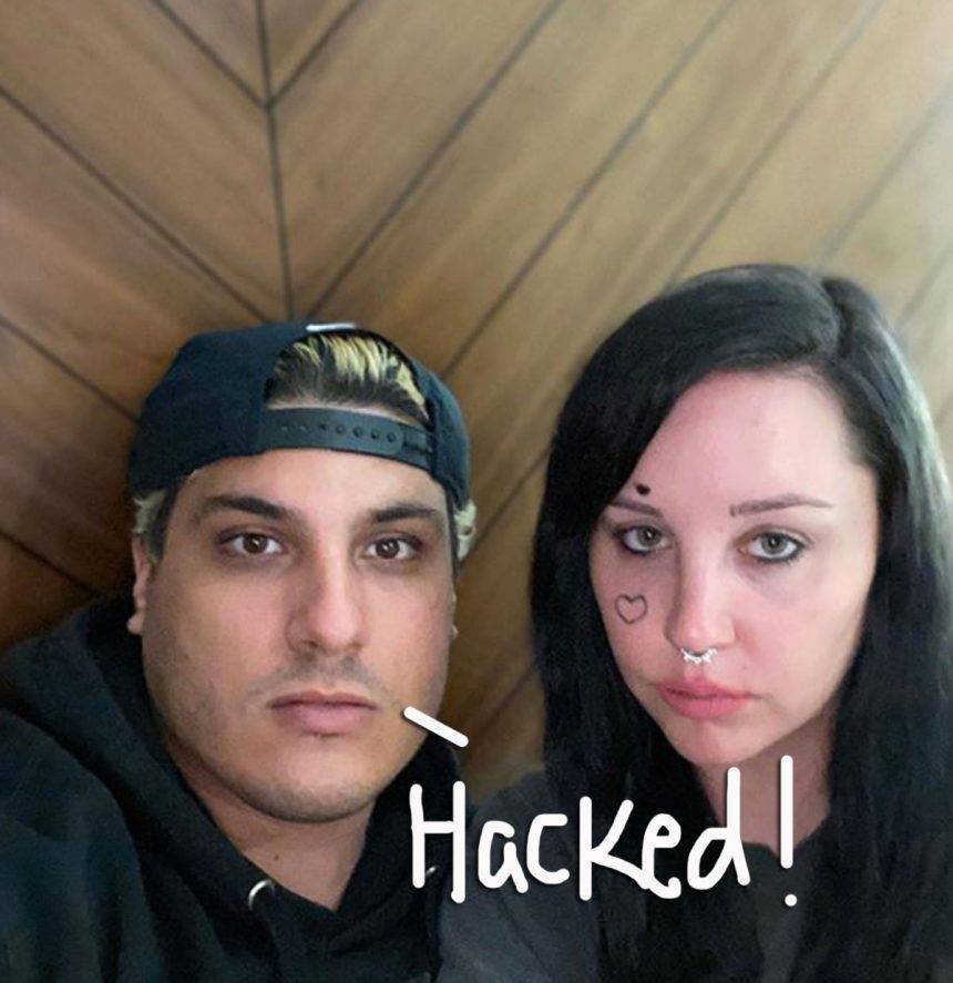 Amanda Bynes’ Fiancé Clears The Air Over Their Supposed Split: ‘Both Of Our Instas Got Hacked’ - perezhilton.com