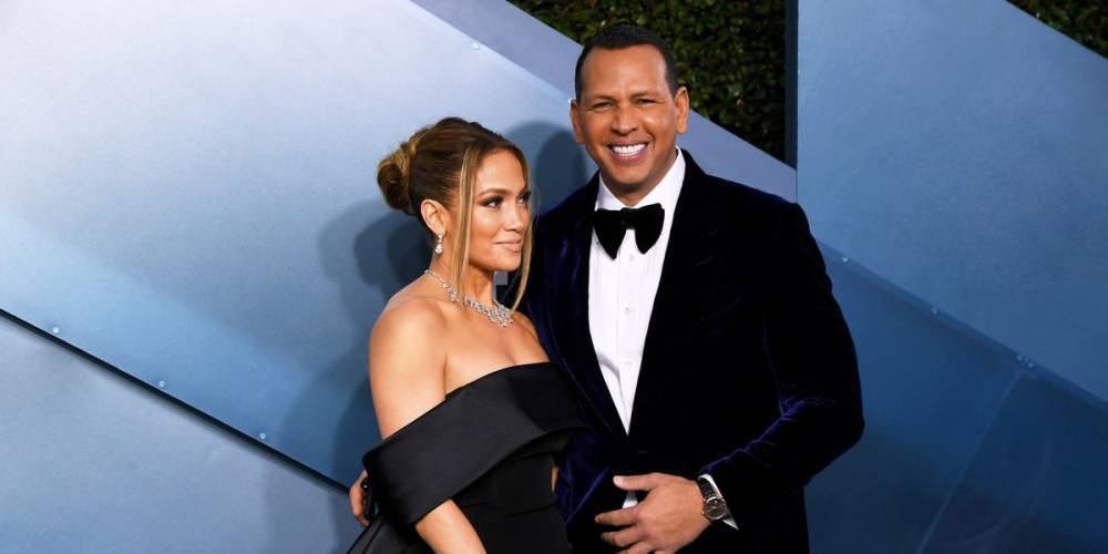 Alex Rodriguez Addressed Reports That He and Jennifer Lopez Had Dinner With Meghan and Harry - www.marieclaire.com - Miami