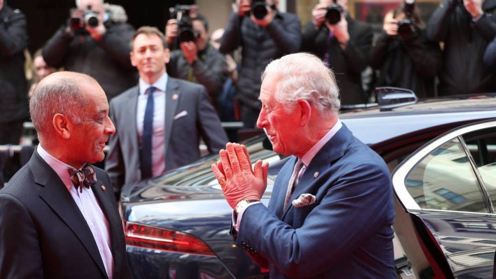 Prince Charles Says He's Struggling to Not Shake Hands Amid Coronavirus Outbreak - www.etonline.com