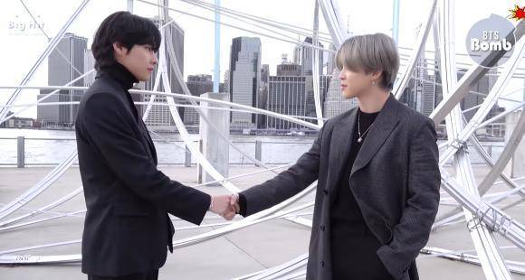 V & Jimin act out a K drama scene during visit to Connect, BTS exhibition in New York giving us bromance goals - www.pinkvilla.com - New York - USA - New York - city Seoul - city Buenos Aires - Berlin