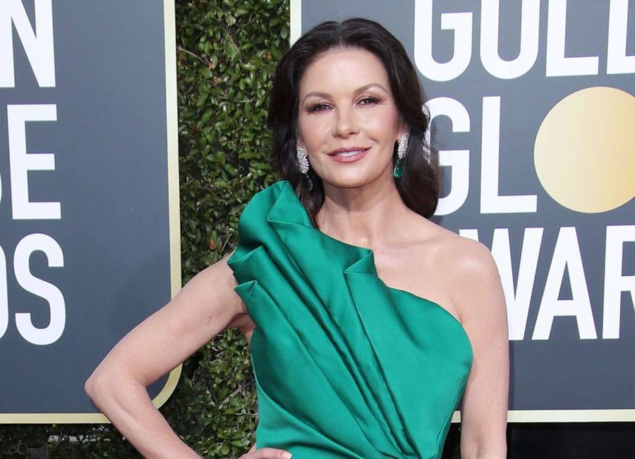 Catherine Zeta-Jones takes up fun new hobby with the help of husband Michael Douglas while in isolation - evoke.ie - Chicago