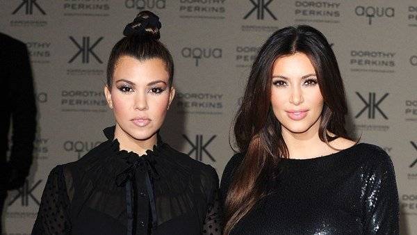 Kim and Kourtney come to blows in Keeping Up With The Kardashians trailer - www.breakingnews.ie - Britain