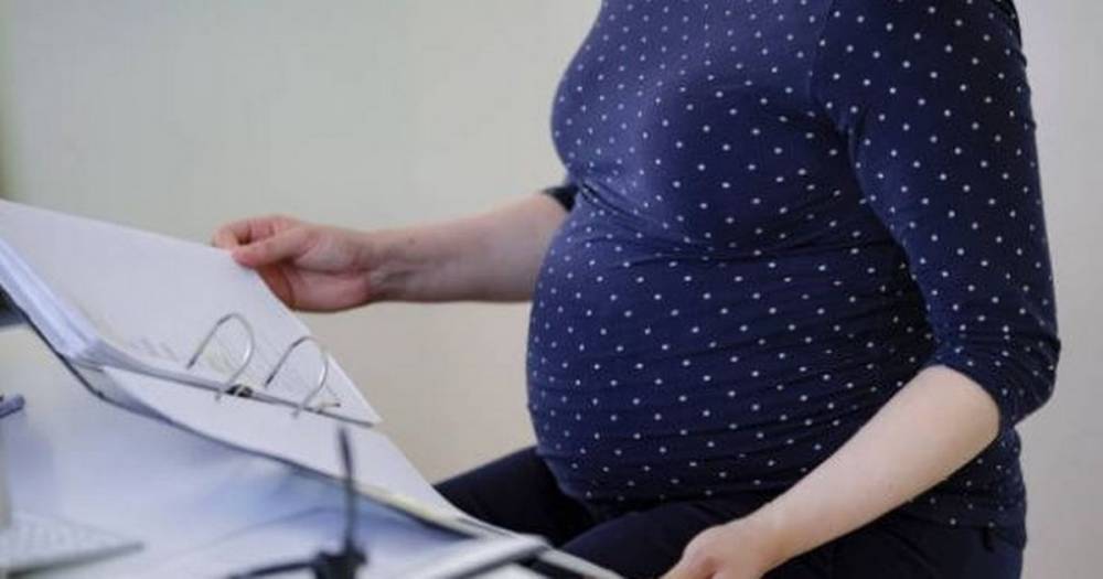 Government updates coronavirus advice for pregnant women working in NHS and other key roles - www.manchestereveningnews.co.uk