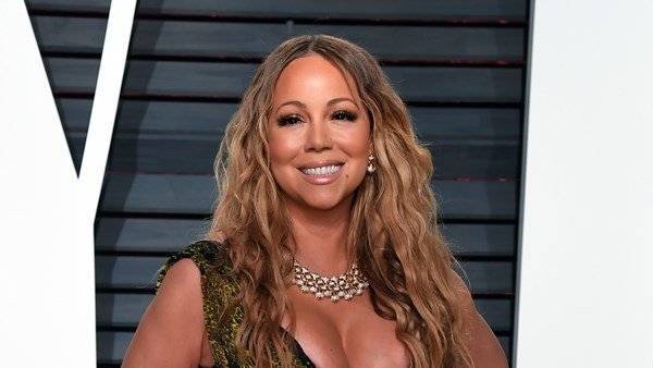 Mariah Carey postpones Hawaii performance over coronavirus fears - www.breakingnews.ie - Hawaii