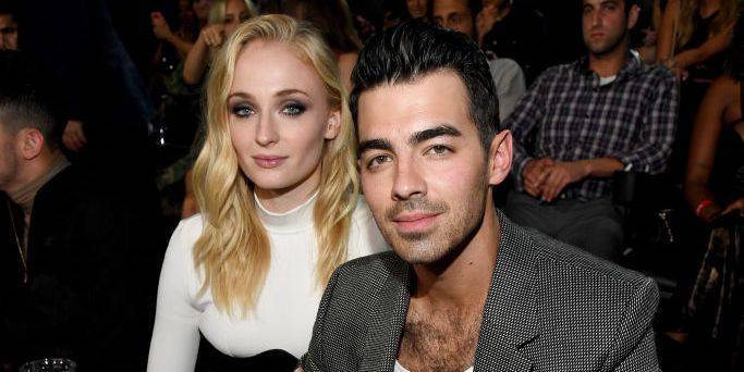 Sophie Turner on How Her First Meeting With Joe Jonas in a Camden Dive Bar Led to Love and Marriage - www.elle.com - county Camden - county Turner