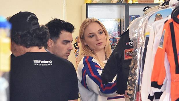 Joe Jonas Sophie Turner Spotted Shopping For Kids’ Clothes Amidst Pregnancy Reports - hollywoodlife.com - New York - city Studio