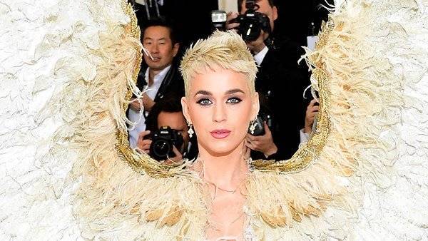 Katy Perry expecting her first child with Orlando Bloom - www.breakingnews.ie - Britain - USA