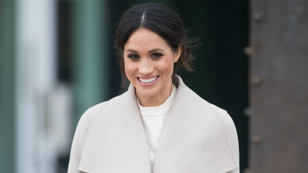 Meghan Markle Steps Out Smiling in First U.K. Sighting Since Royal Exit - www.etonline.com - Britain - London