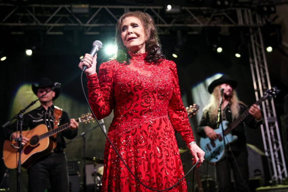 Loretta Lynn’s Ranch Offering Discount Lodging To Displaced Victims Of Nashville Tornadoes - etcanada.com - city Music - county Lynn