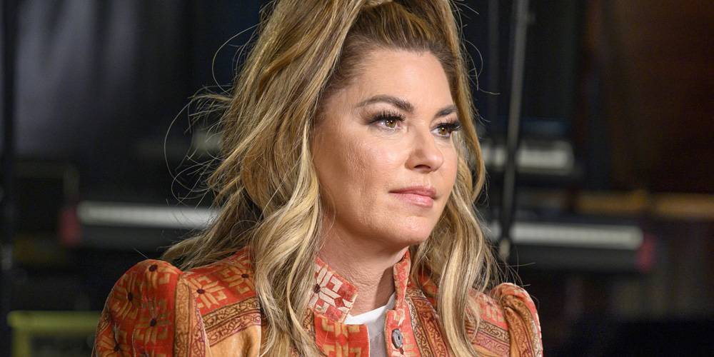 Shania Twain Reveals She Had Multiple Throat Surgeries As A Result of Lyme Disease - www.justjared.com