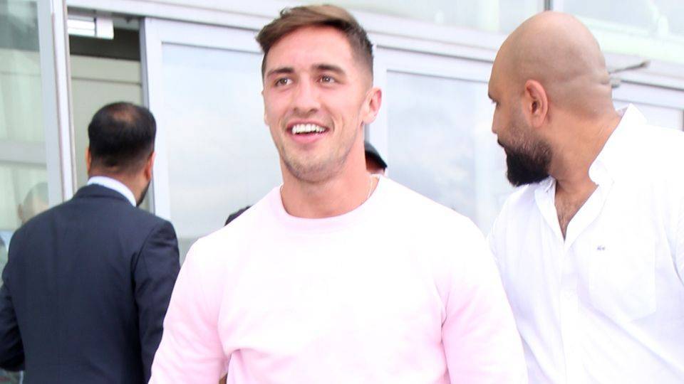Love Island's Greg O'Shea hints at split from Emma Canning in 'Titanic' post - heatworld.com - county Love