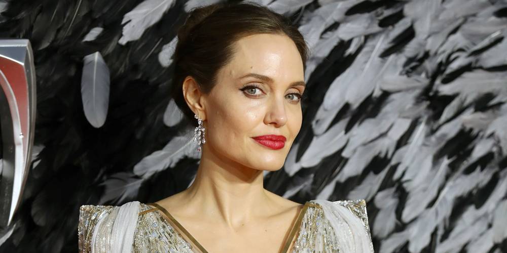 Angelina Jolie Stresses The Importance of Keeping In Touch With Others During Stay at Home Orders - www.justjared.com - California - county Harris - county Burke