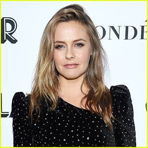 Alicia Silverstone Opens Up About Being Body Shamed While Filming 'Batman & Robin' - www.justjared.com