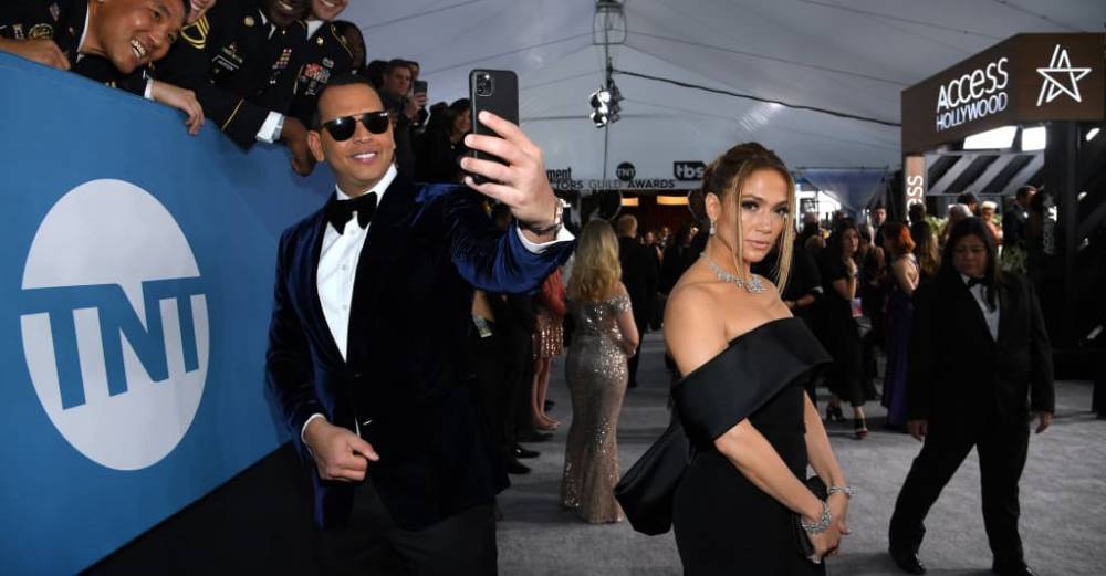 Jennifer Lopez and Alex Rodriguez reportedly looking to buy the New York Mets - www.thefader.com - New York - New York