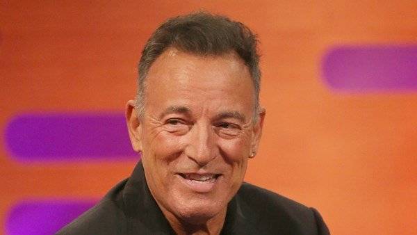 Bruce Springsteen, Bon Jovi and Halsey take part in New Jersey benefit concert - www.breakingnews.ie - New York - USA - Jersey - New Jersey