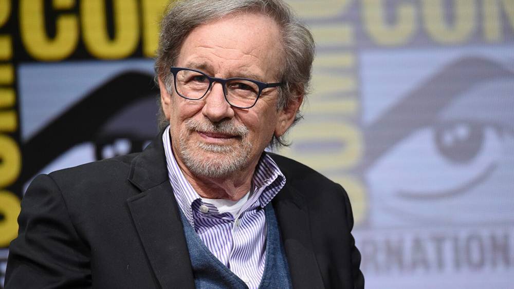 Steven Spielberg feeds doctors, nurses on 'frontlines' battling coronavirus pandemic: report - www.foxnews.com - Los Angeles - county St. Joseph - city Burbank - Providence, county St. Joseph