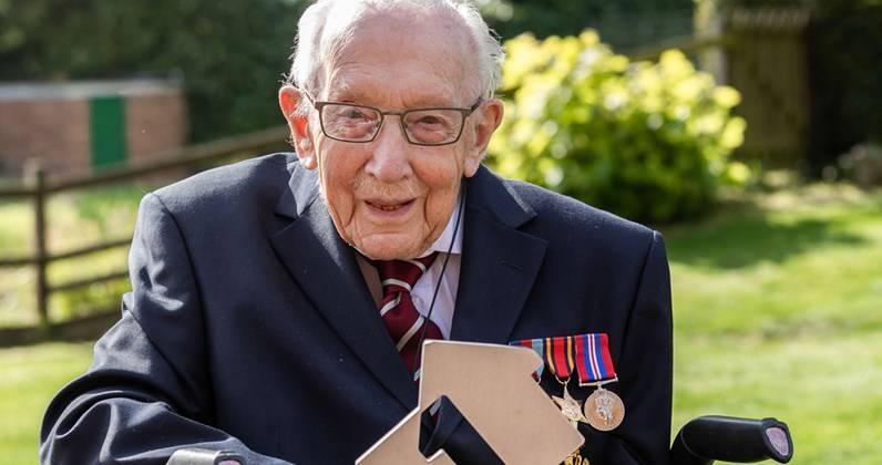 Tom Moore celebrates 100th birthday, becomes first centenarian to have a Number 1 single - www.officialcharts.com - Britain