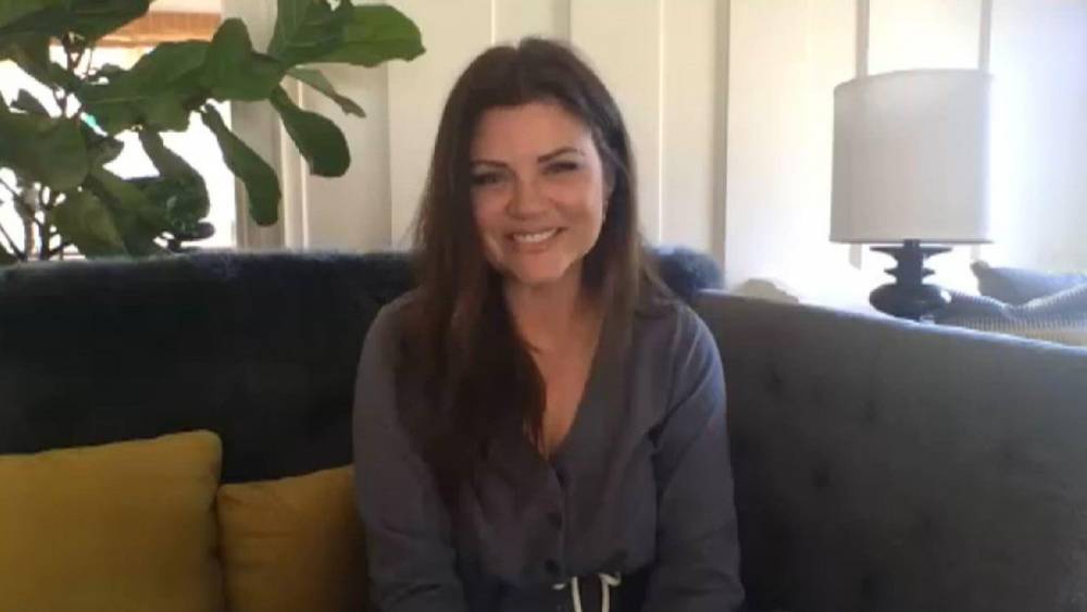 Tiffani Thiessen on Giving Her 'Saved by the Bell' Co-Stars a Practical Gift While Quarantining (Exclusive) - www.etonline.com