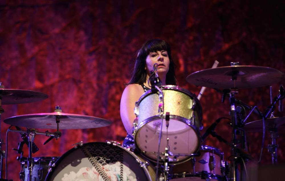Former Sleater-Kinney drummer Janet Weiss shares new series of tracks recorded in quarantine - www.nme.com