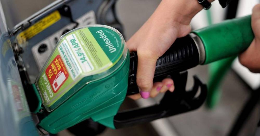 Morrisons drops price of petrol to less than £1 per litre - www.dailyrecord.co.uk - Britain