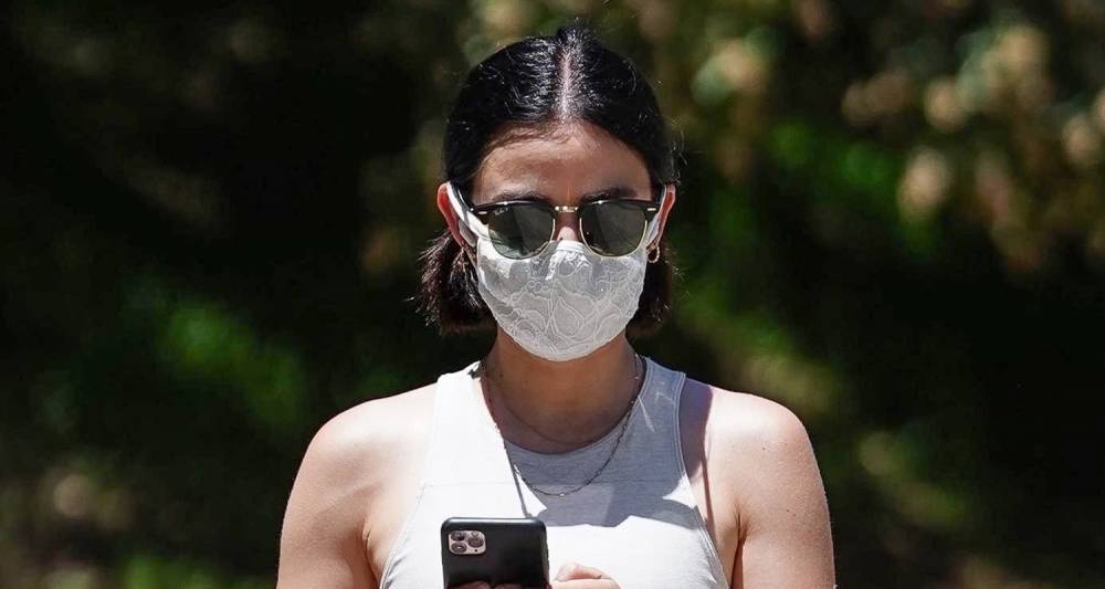 Lucy Hale Hikes In Los Angeles Ahead of 'Pretty Little Liars' Virtual Reunion - www.justjared.com - Los Angeles - Los Angeles - county Hale