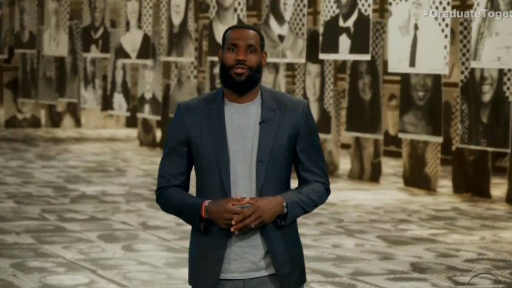 LeBron James Pumps Up Students With Empowering 'Graduating Together' Speech - www.etonline.com - Los Angeles