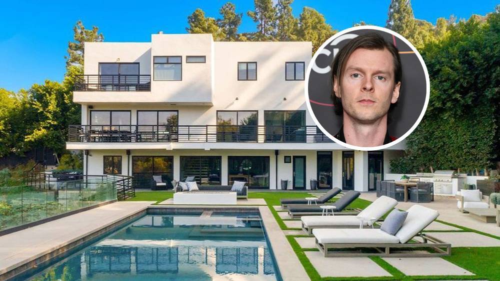 Cirkut Chops Price of Hollywood Hills Home - variety.com - county Price