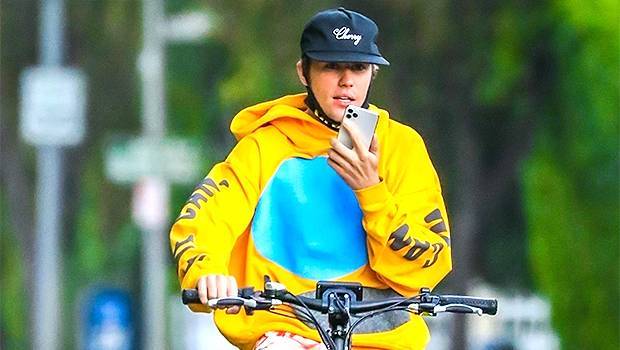 Justin Bieber Goes Bike Riding Barefoot Through Beverly Hills On A Break From Quarantining - hollywoodlife.com - California - Canada - Beverly Hills