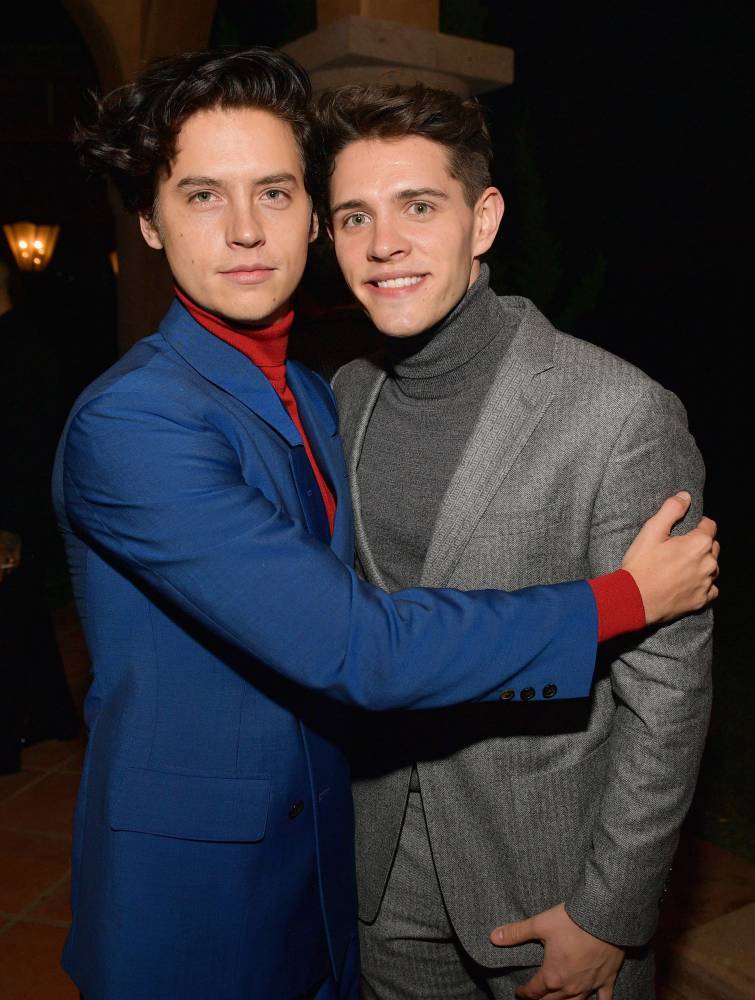 Cole Sprouse Hilariously And Viciously Claps Back At ‘Riverdale’ Co-Star Casey Cott - etcanada.com - county Howard