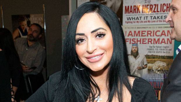 Angelina Pivarnick Has ‘Distanced Herself’ From ‘Jersey Shore’ Cast After Their Wedding Night Diss - hollywoodlife.com - Jersey