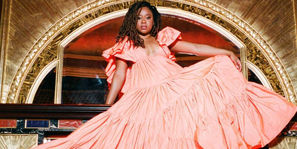 Phoebe Robinson Is Doing the Most - www.marieclaire.com